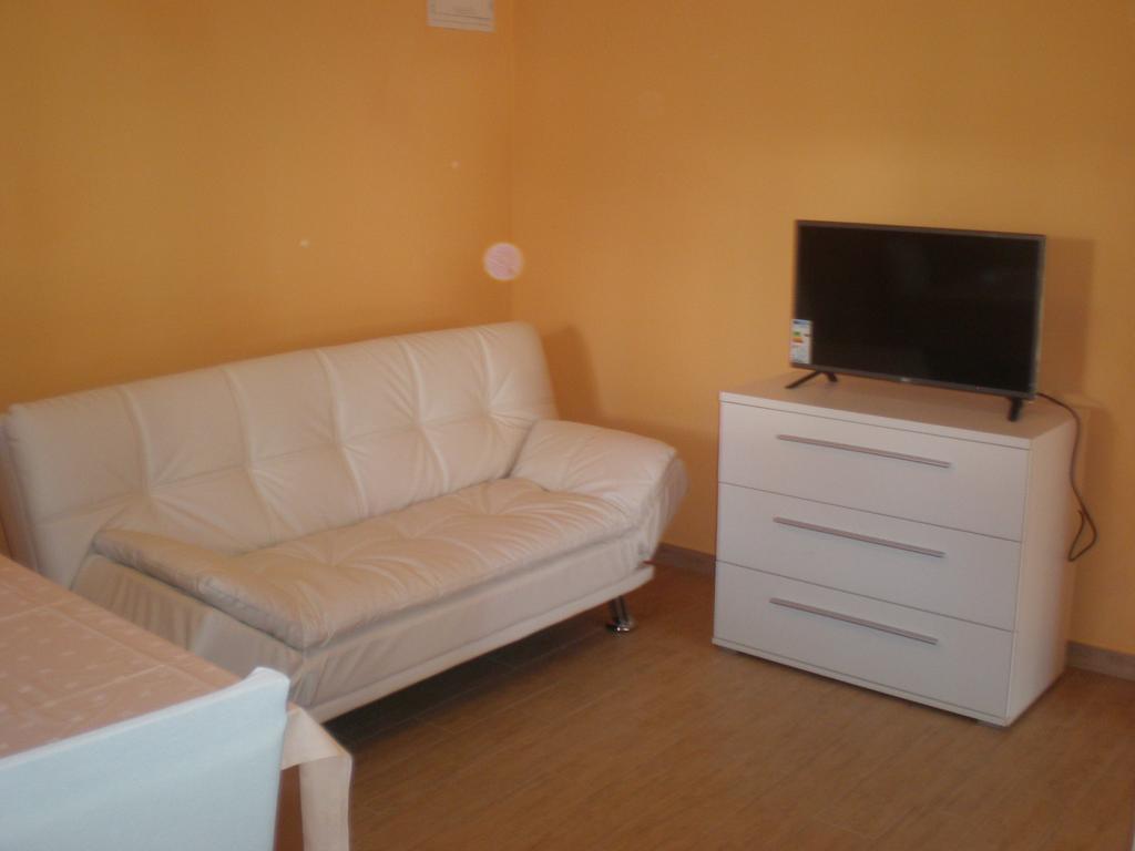 Apartment Ms พูลา ภายนอก รูปภาพ